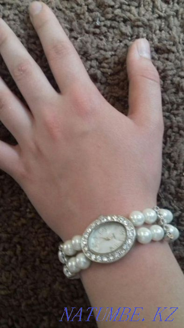 I will sell women's wrist quartz watch Petropavlovsk - photo 3