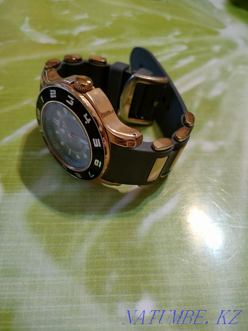 Продам наручные часы японской фирмы Omax Костанай - изображение 5