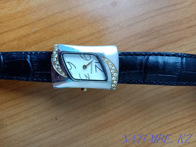 Wrist watch Нура - photo 1