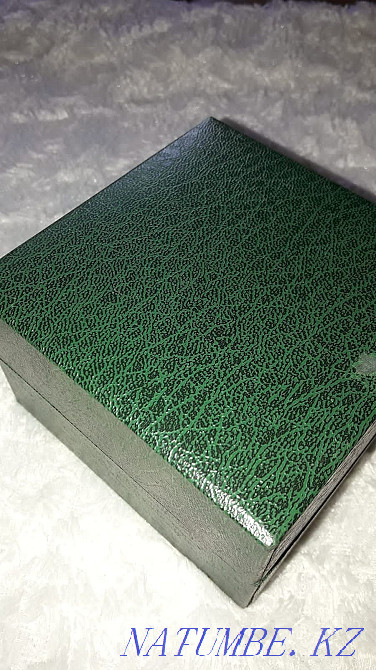 Wrist watch in a box Бостандык - photo 2