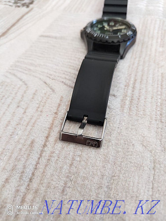 Men's watch, wrist, Q'Q, in excellent condition, bargain  - photo 4