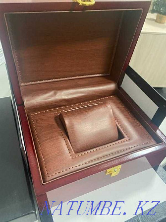 Коробка шкатулка для наручных часов Алматы - изображение 1
