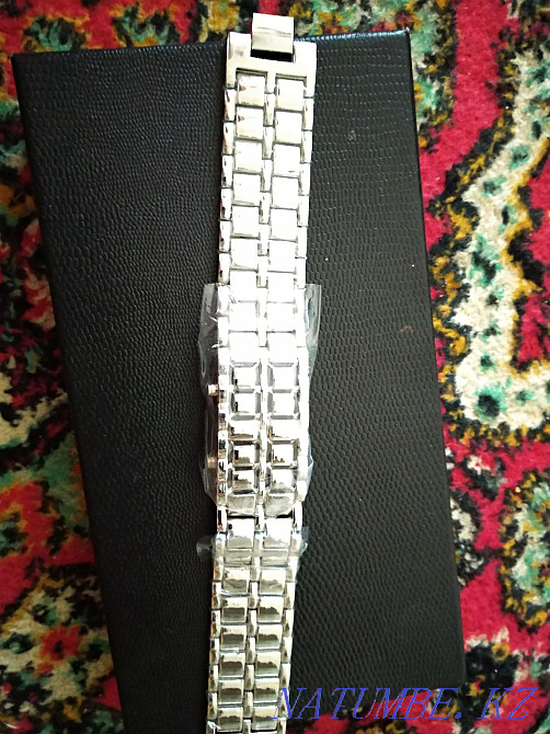 Wristwatch Oral - photo 4