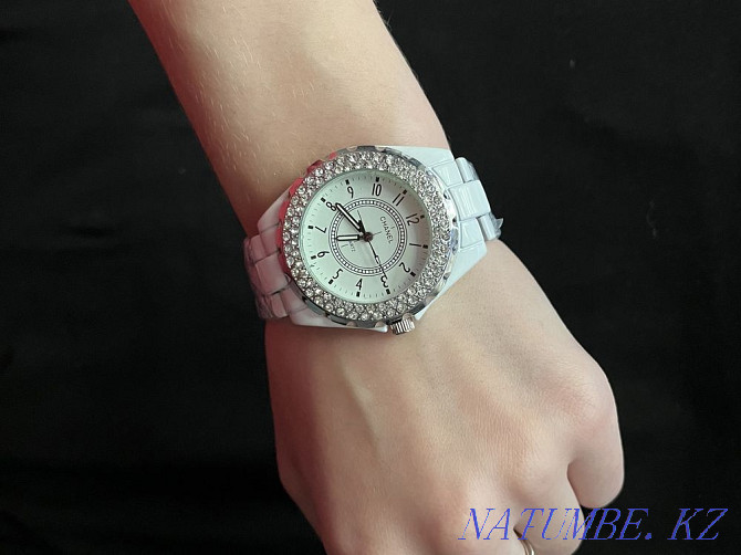 Женские наручные часы в идеальном состоянии Алматы - изображение 1