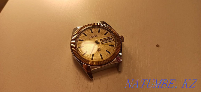 Wristwatch. Rocket. USSR. Mechanical with date. Shahtinsk - photo 1