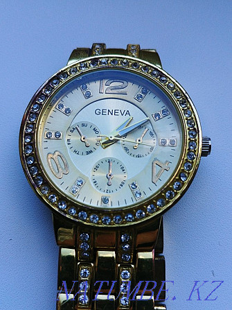 I sell women's watches Geneva Karagandy - photo 1