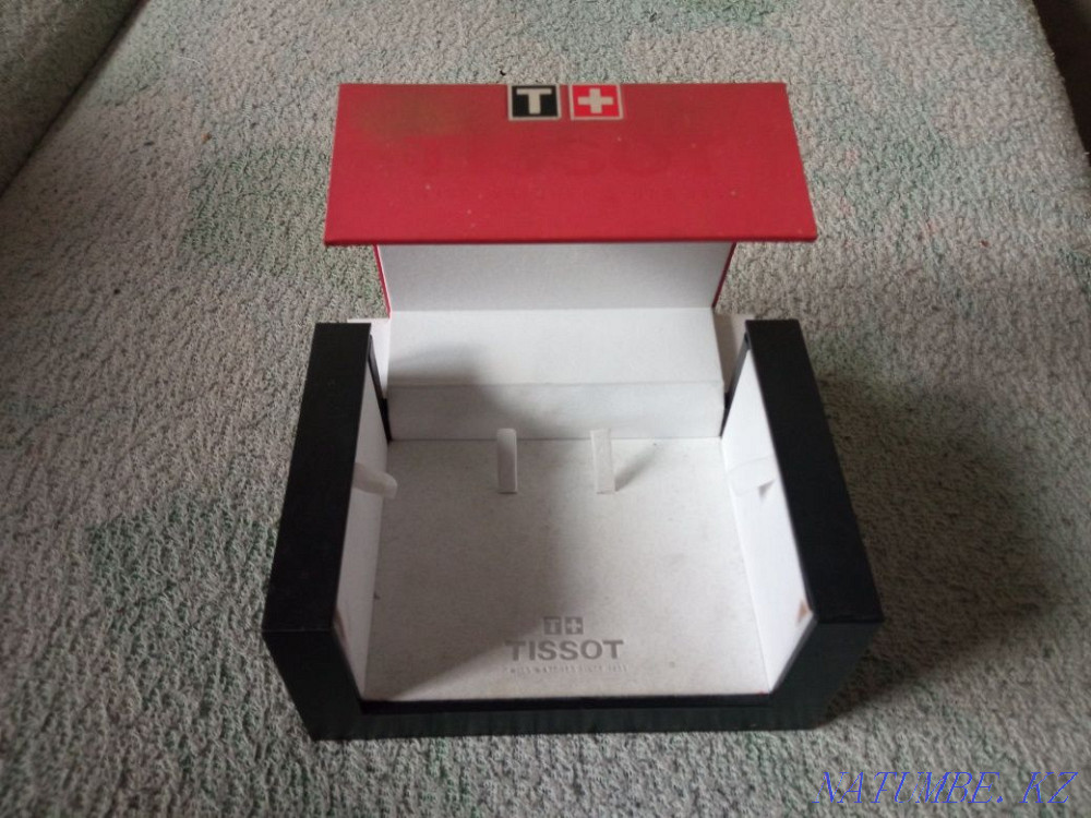 Коробка от наручных часов Tissot Алматы - изображение 3