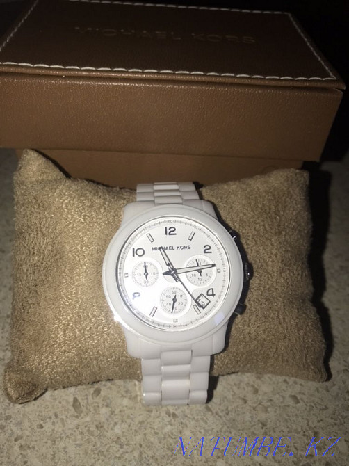 Часы наручные Актау - изображение 3