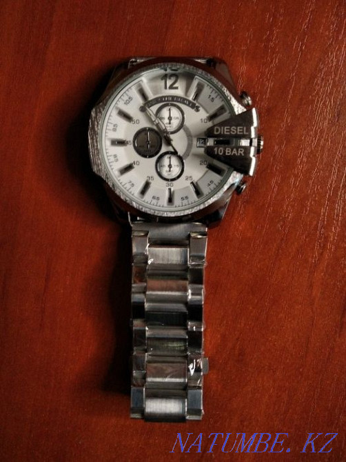 Ерлерге арналған қол сағаты Diesel 10 бар. Сағат дүкенде жаңа!  Қарағанды - изображение 2