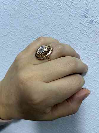 Золотое кольцо с цирконием  Алматы