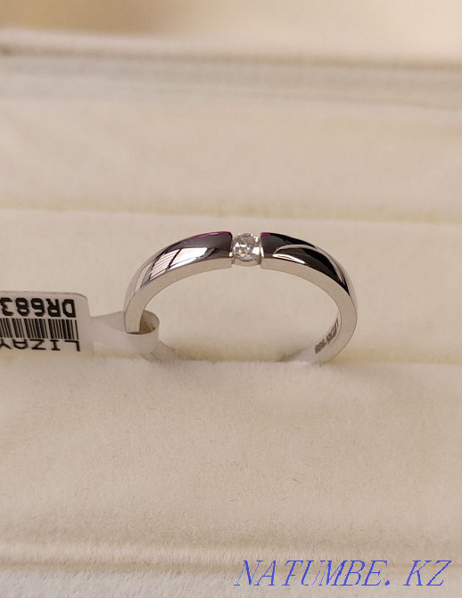 Wedding ring. Golden ring. Ring. A ring with a diamond Almaty - photo 3