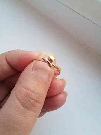 Кольцо женское золотое Муткенова