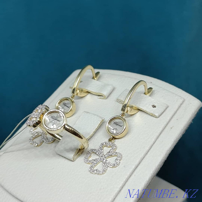 Delicate Chopard set in yellow gold and diamonds Almaty - photo 2
