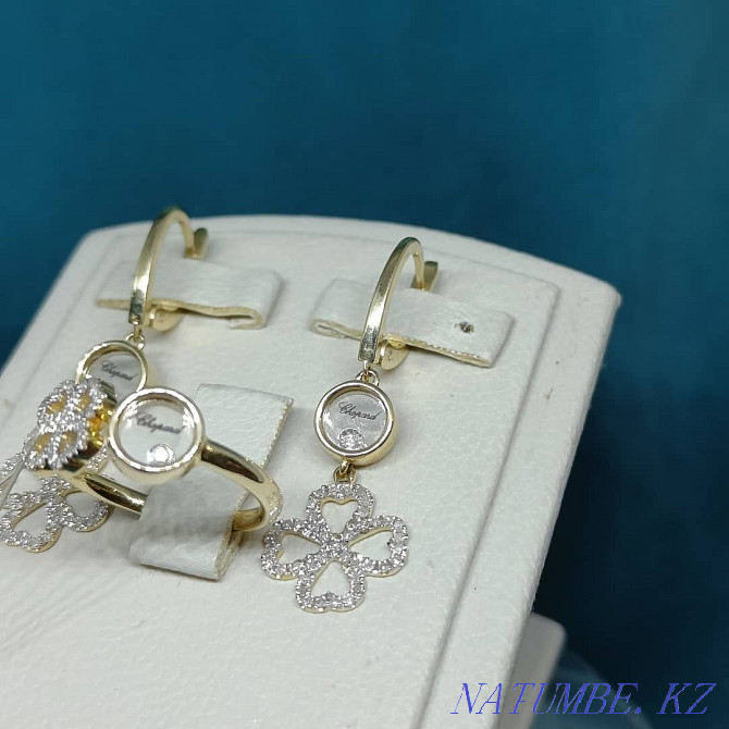Delicate Chopard set in yellow gold and diamonds Almaty - photo 4