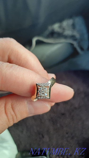 Срочно продам золотые кольца 50000т проба 585 2.5гр Атырау - изображение 3