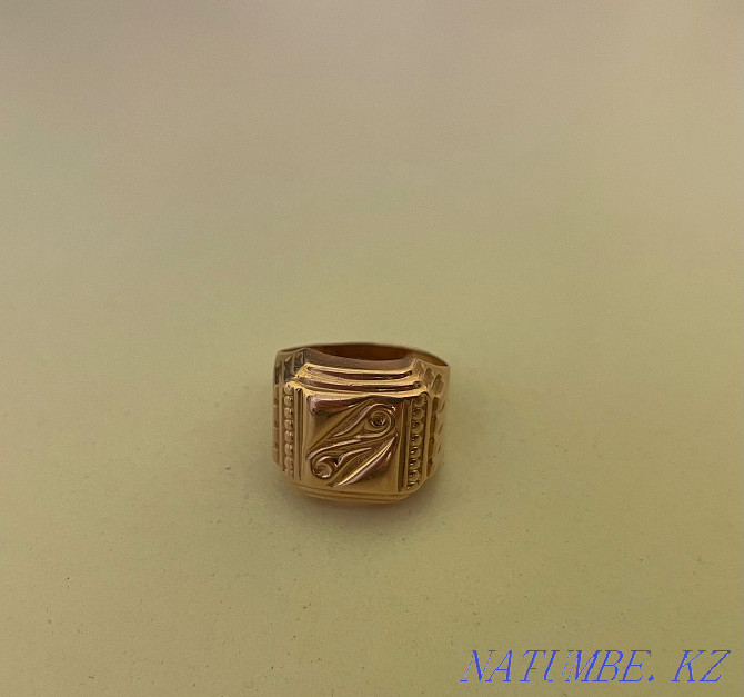 I will sell a men's ring (signet) Soviet gold Pavlodar - photo 1