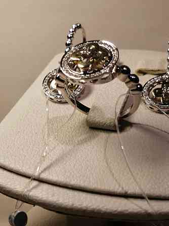 Шикарный комплект Van Cleef золото с бриллиантами Almaty