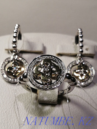 Luxury set Van Cleef gold with diamonds Almaty - photo 4