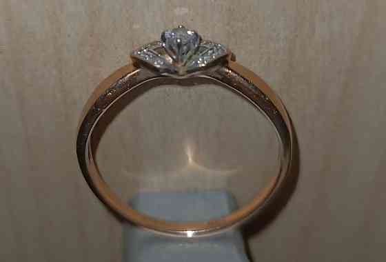Золотое кольцо с бриллиантом . Kokshetau