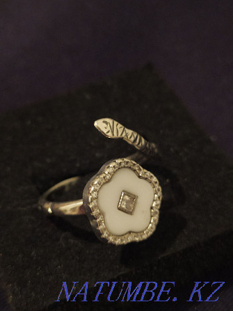 Серебряное кольцо в виде змейки Тараз - изображение 1