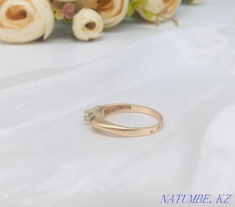 Diamond ring, gold 585 Russia, weight 4.15 g. 