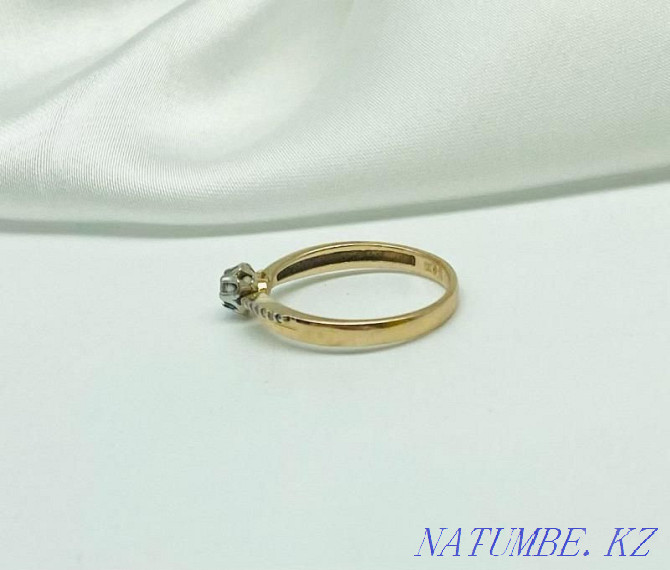 Кольцо с бриллиантом, золото 585 Россия, вес 1.53 г. «Ломбард Белый» Астана - изображение 4