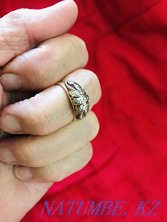 Golden ring with diamond Shymkent - photo 4