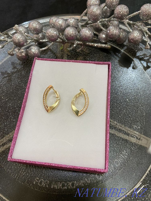 New Italian earrings Charisma 585 assay 3.2 grams Almaty - photo 2