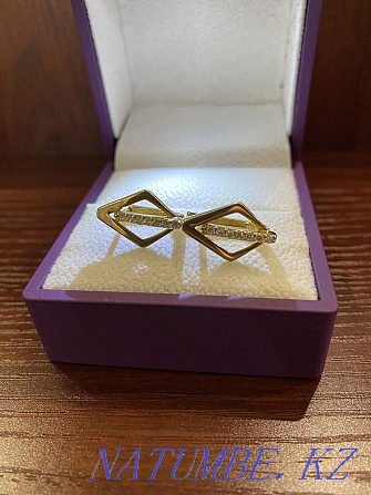 New gold earrings, Italy 585 assay 3.8 grams Almaty - photo 3