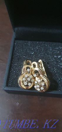 Earrings with diamonds urgently!!! Almaty - photo 1