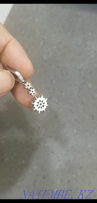 Серьги и кольцо, белое золото, италия, долго не носила. Сарыкамыс - изображение 3