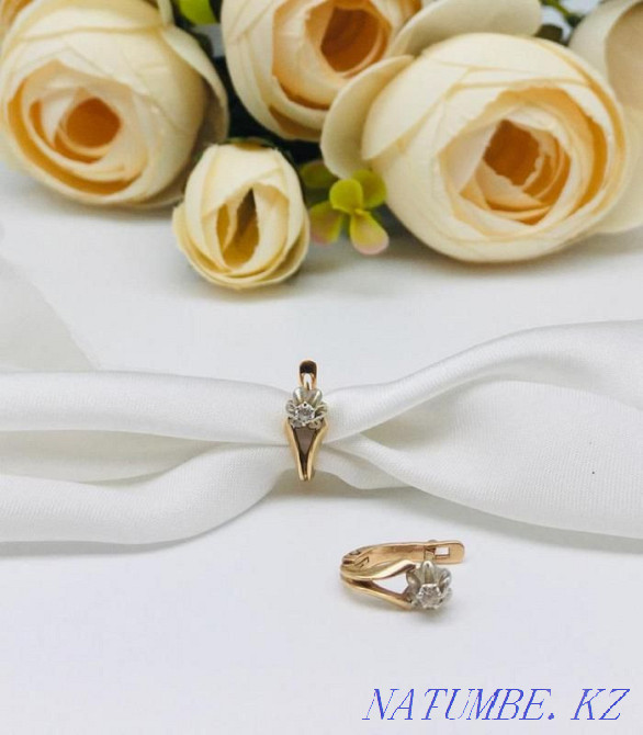 earrings, gold 585 Russia, weight 2.55 g. No. 18182 