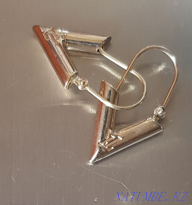 Yellow gold gold earrings Taraz - photo 4