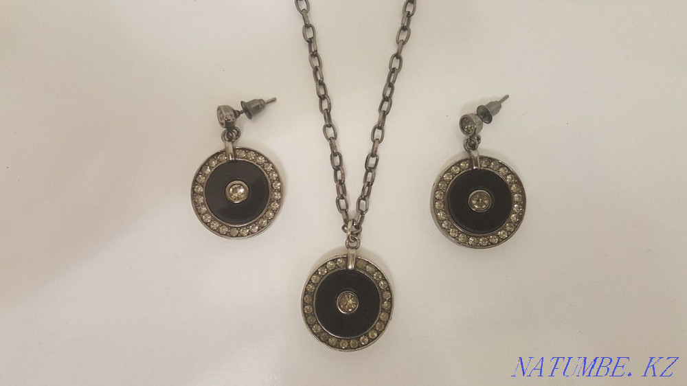 Jewelry Set. Pendant and earrings. Onyx Almaty - photo 1