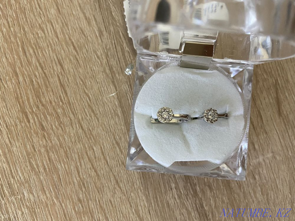 Gold earrings Almaty - photo 3