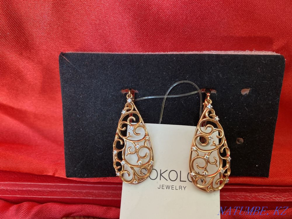 New gold earrings Almaty - photo 2