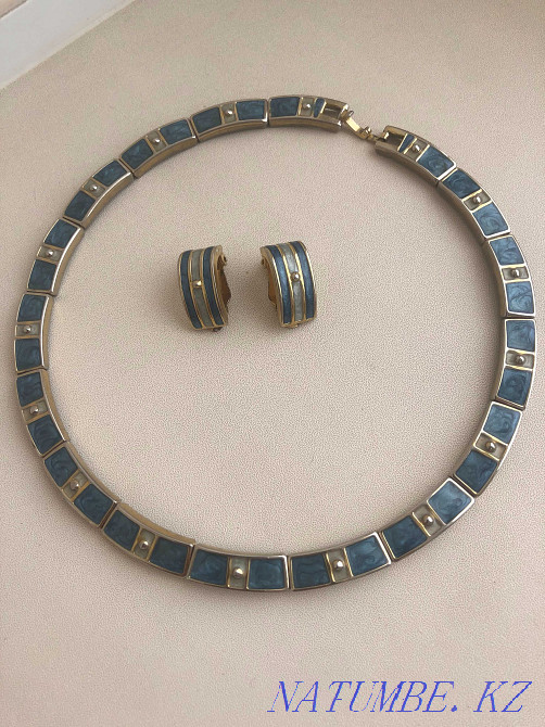 Neck decoration and clips made of blue-blue enamel - enamel. Karagandy - photo 2
