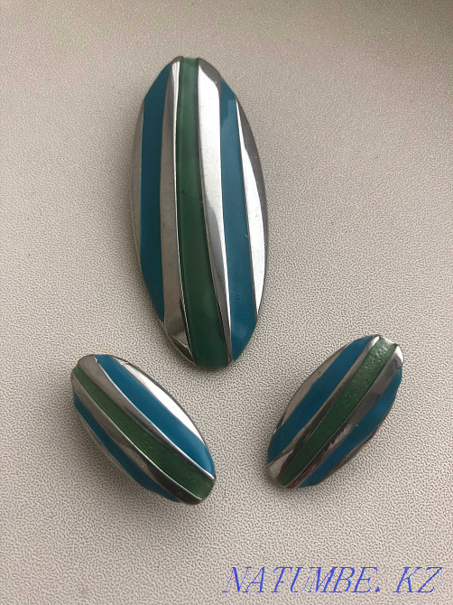 Neck decoration and clips made of blue-blue enamel - enamel. Karagandy - photo 4