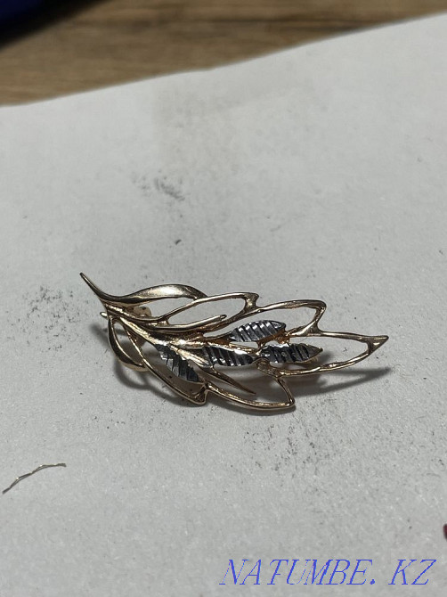 Gold brooch 585 Ust-Kamenogorsk - photo 3