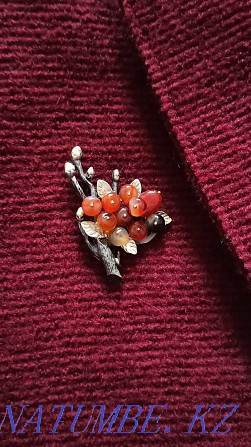 Large brooches with natural stones brooch brooch 5.5cm. Almaty - photo 6