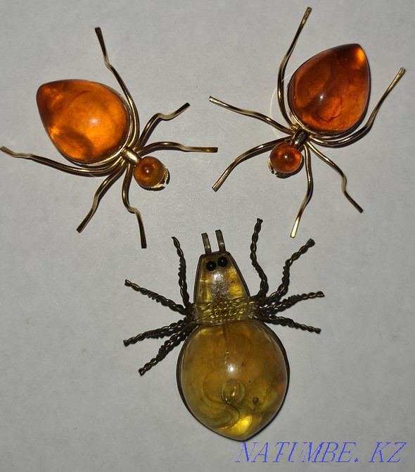 Брошки Советские, янтарь , винтаж, клеймо, позолота Павлодар - изображение 6