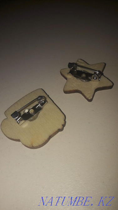 Продам 2 деревянные брошки Алматы - изображение 2