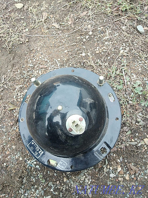 Продам фары новые парные и один без каких либо дефектов Павлодар - изображение 2