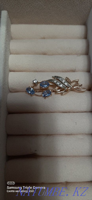 Sell gold brooch Astana - photo 5