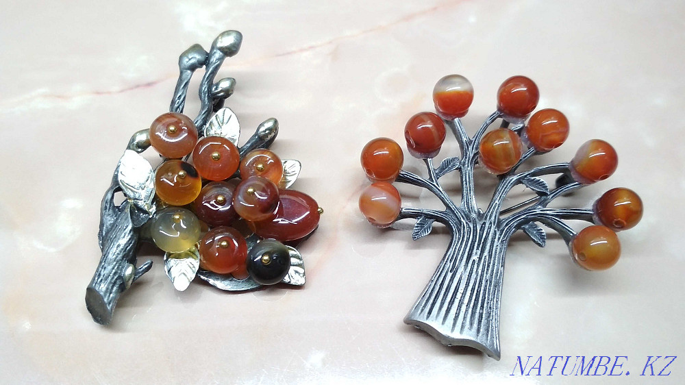 Brooch pendant brooch with natural stones 5.5 cm. Almaty - photo 1