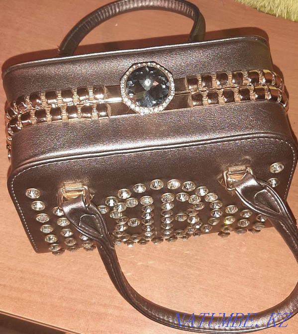 beautiful handbag for sale Kostanay - photo 3