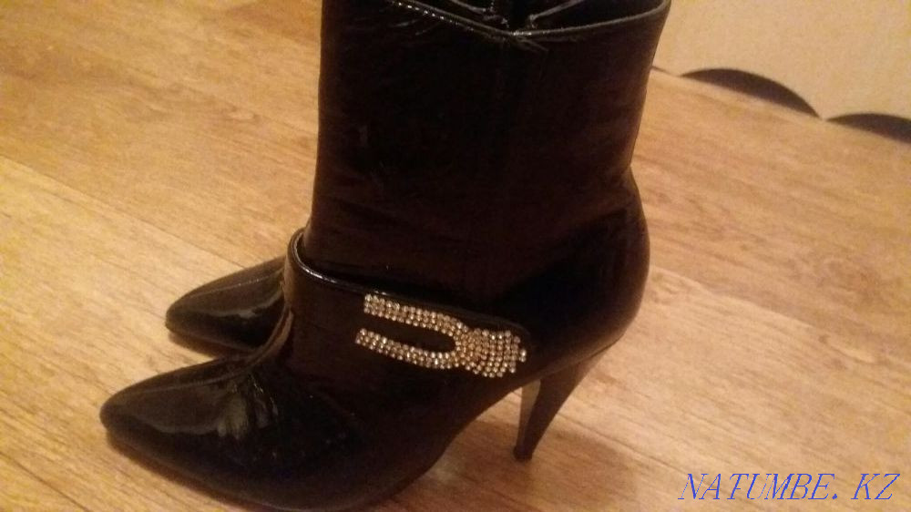 Ankle boots 35-36 demi-season Astana - photo 1