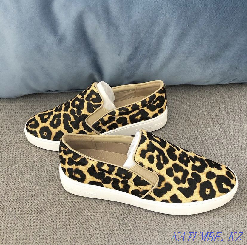 Selling Michael kors slip-ons Astana - photo 1
