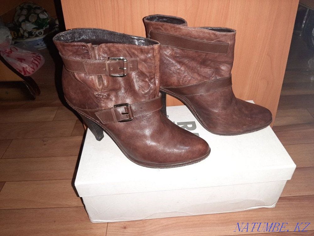 Leather ankle boots 38.5-39rr Karagandy - photo 1