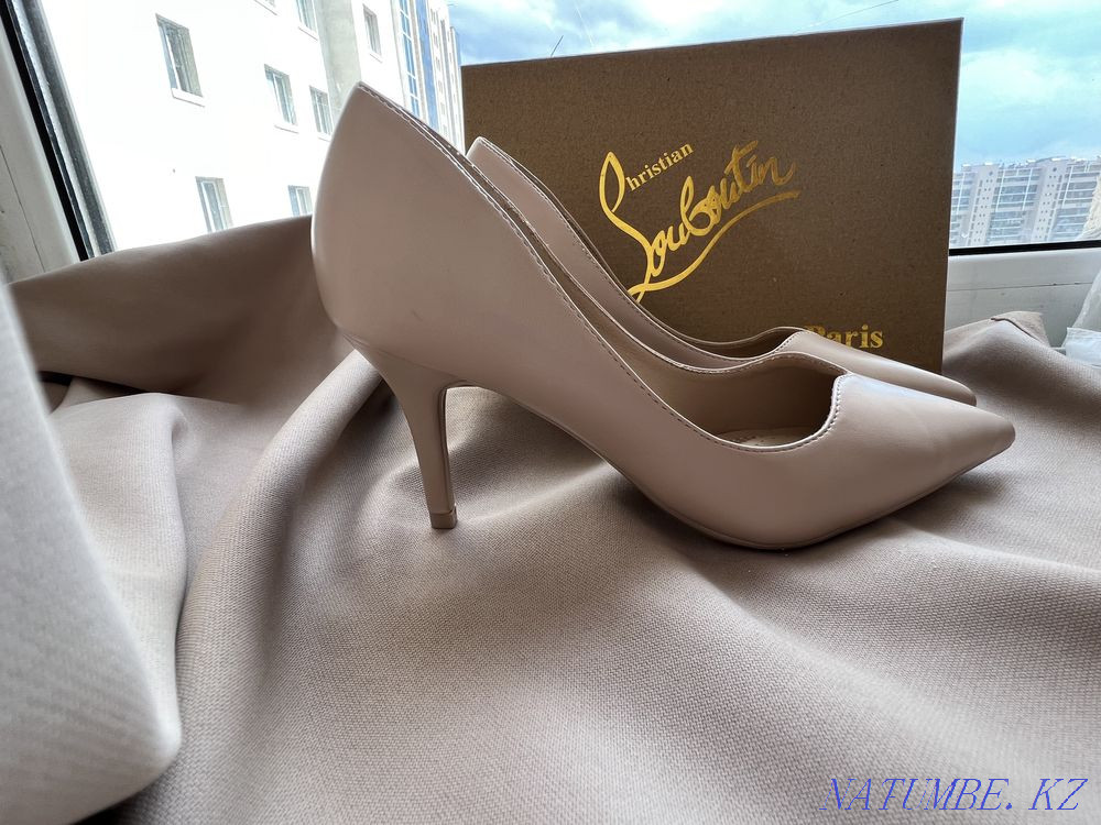 Selling new shoes 35! Urgent TORG Astana - photo 4